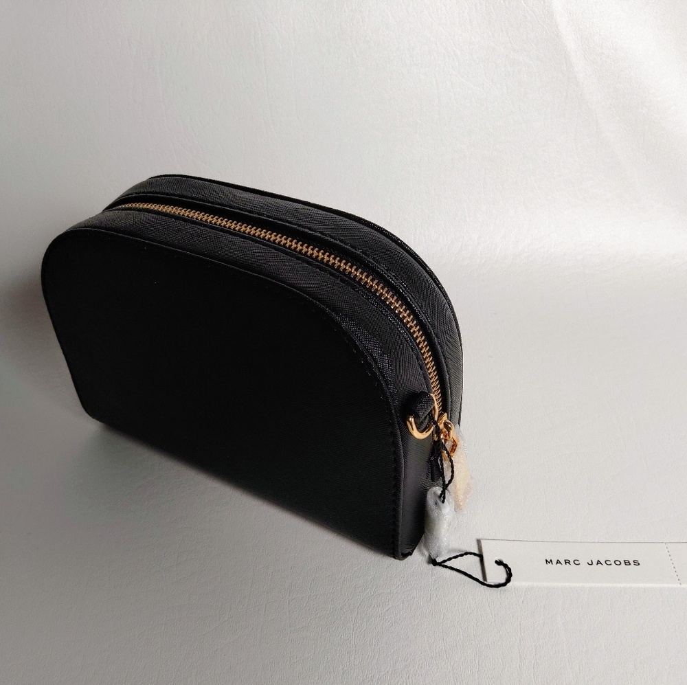 Marc Jacobs Crossbody Handbag - Picture 3 of 8